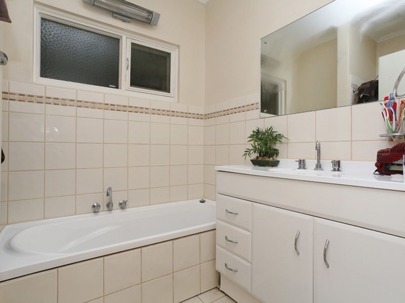 65 Wilpena Avenue, Vale Park SA 5081