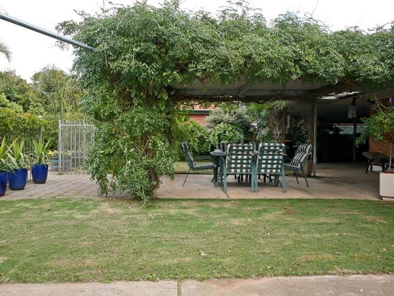 65 Wilpena Avenue, Vale Park SA 5081