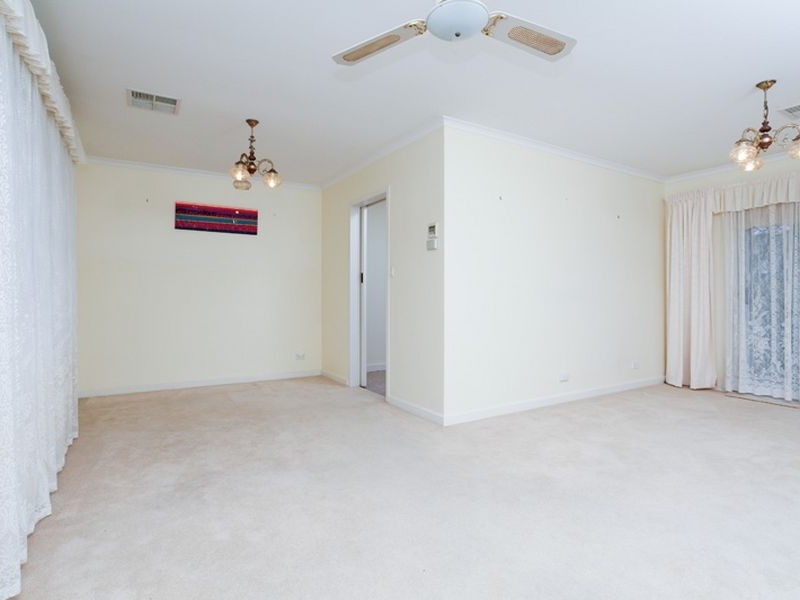 4 Philip Place, Vale Park SA 5081