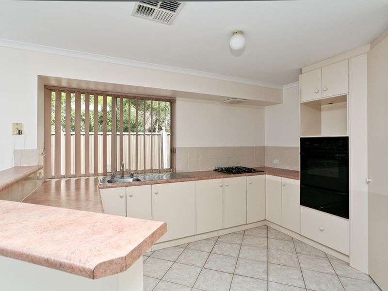 12 Roycroft Place, Golden Grove SA 5125
