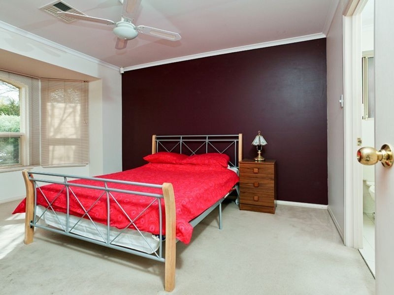 12 Roycroft Place, Golden Grove SA 5125