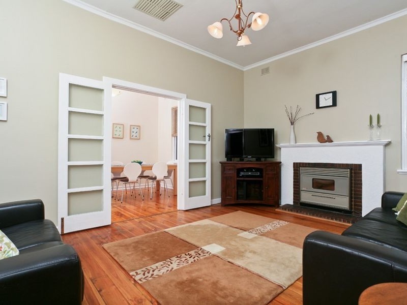 11 The Parade, Blair Athol SA 5084