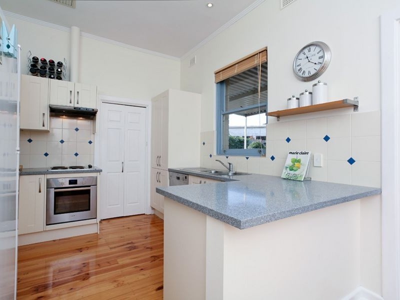 11 The Parade, Blair Athol SA 5084