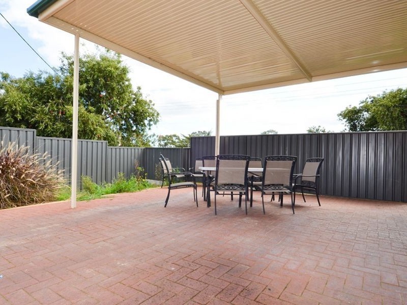 15 Barns Avenue, Highbury SA 5089