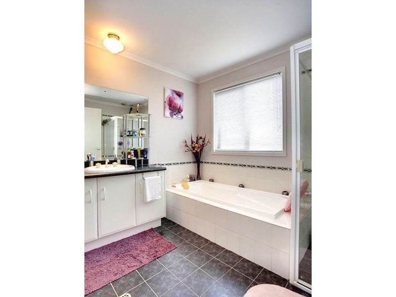 10 Temple Court, Oakden SA 5086