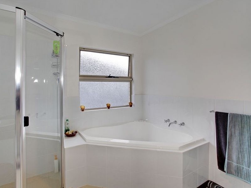 10 Elder Drive, Mawson Lakes SA 5095