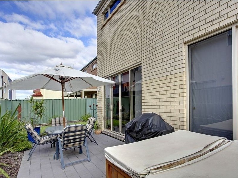 10 Elder Drive, Mawson Lakes SA 5095