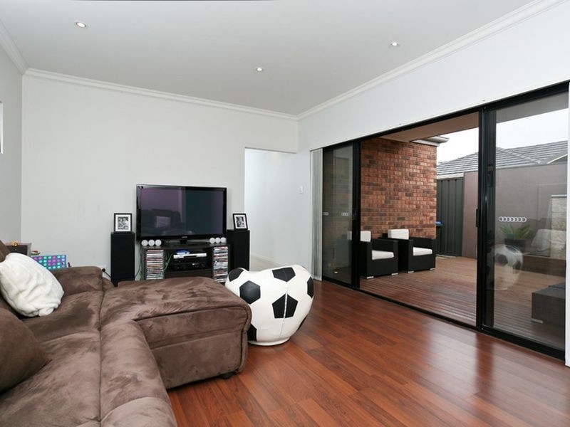 7 Cedar Avenue, Greenacres SA 5086