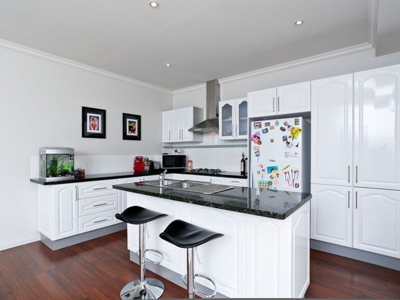 7 Cedar Avenue, Greenacres SA 5086