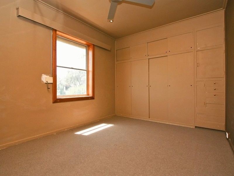 17 Fairview Terrace, Clearview SA 5085