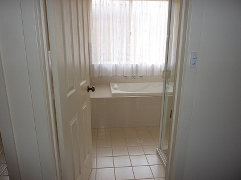 22 Carmine Court, Parafield Gardens SA 5107