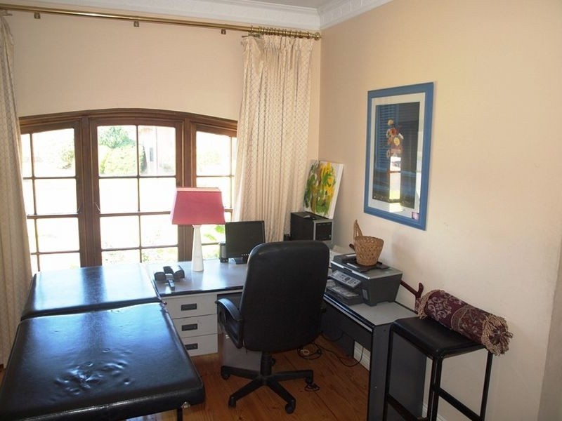 4 Feres Court, Kensington Gardens SA 5068