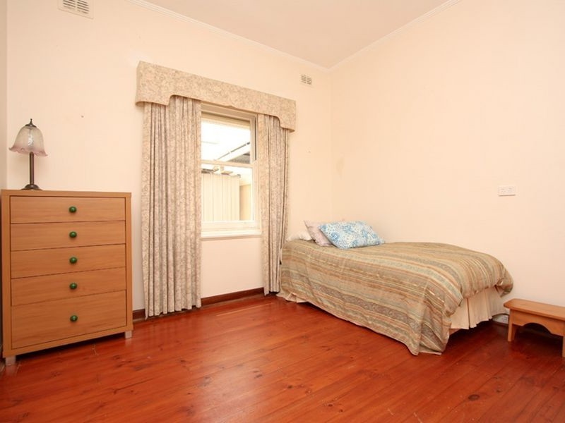 1 Page Street, Hampstead Gardens SA 5086