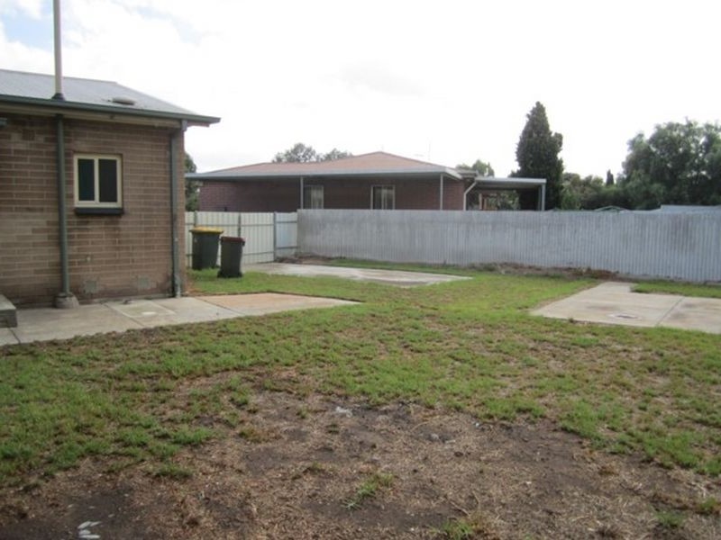 12 Mackay Crescent, Parafield Gardens SA 5107