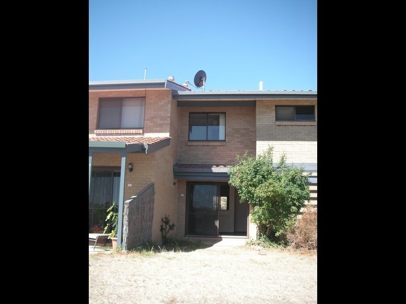 99 Brebner Drive, West Lakes SA 5021