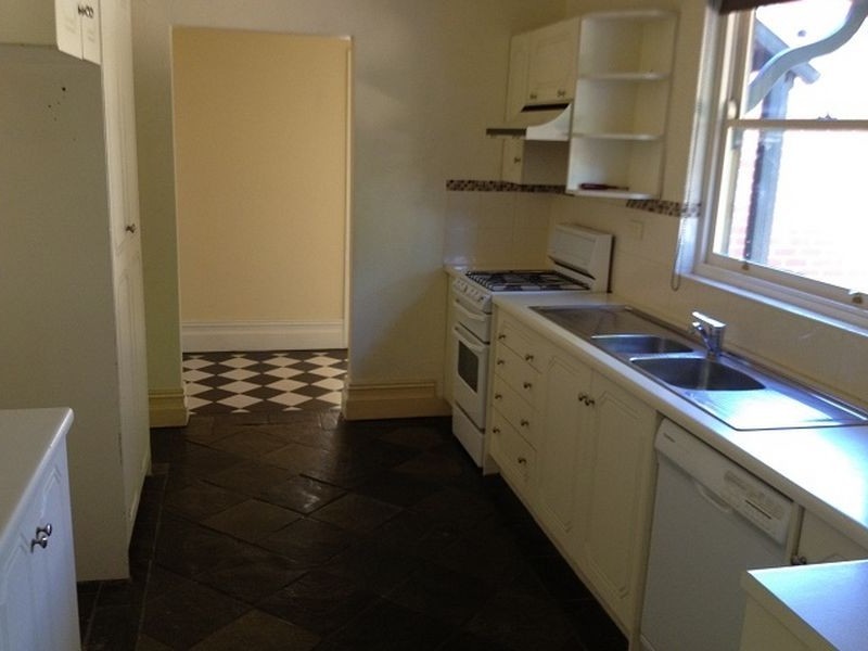 4 Watkins Street, Prospect SA 5082