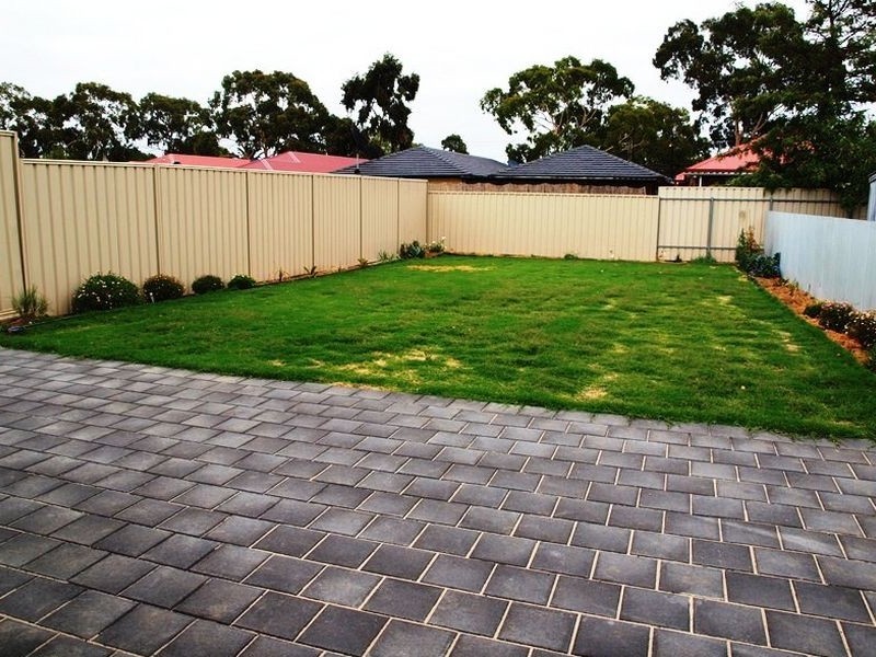 15 Cedar Avenue, Greenacres SA 5086