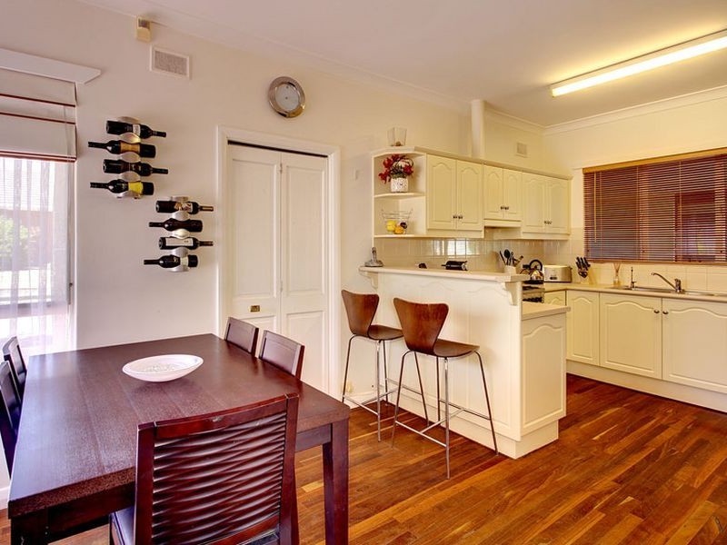 11 Hutton Street, Vale Park SA 5081