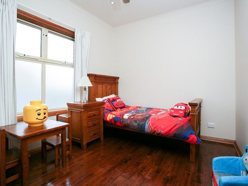 48 Park Way, Mawson Lakes SA 5095