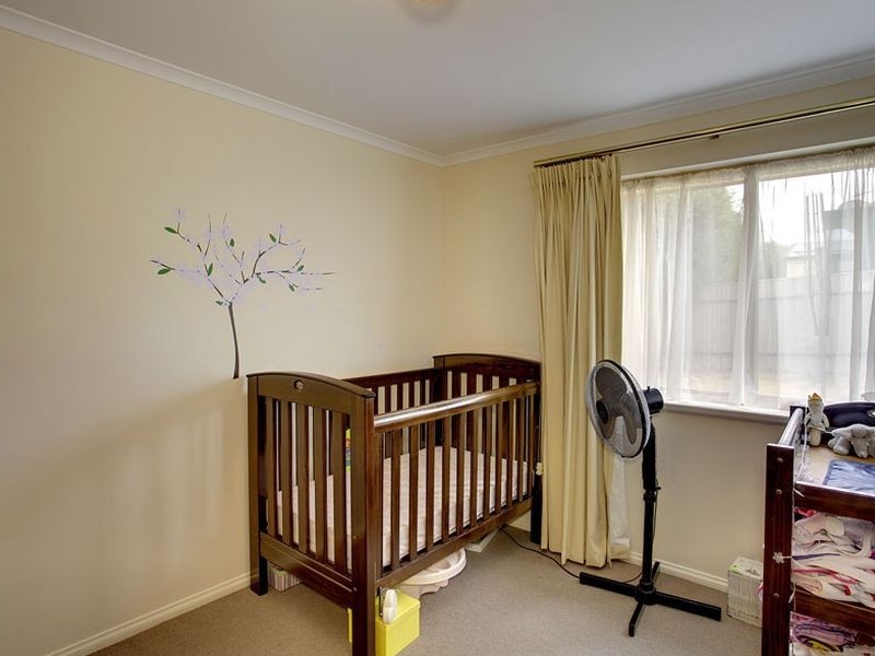 16 Amisfield Crescent, Greenwith SA 5125