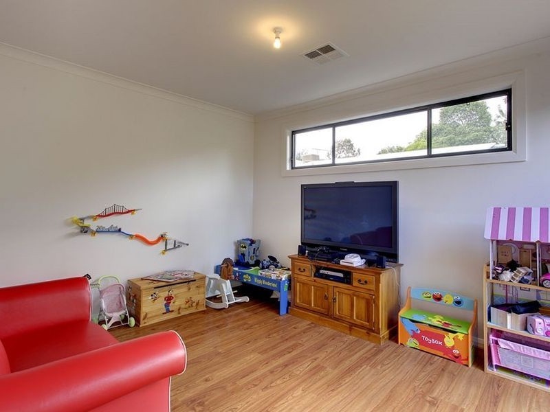24 Kym Street, Athelstone SA 5076