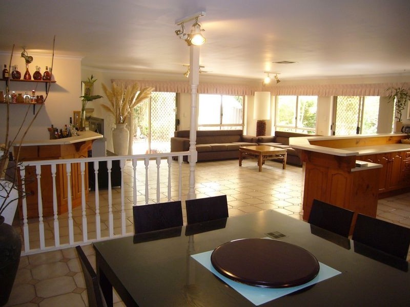 60 Lord Howe Avenue, Oakden SA 5086