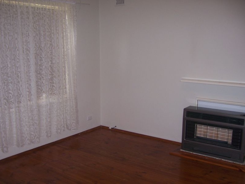 11 Alderney Avenue, Clearview SA 5085