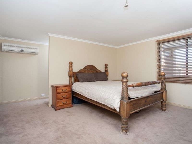 24 Wootten Street, Greenacres SA 5086