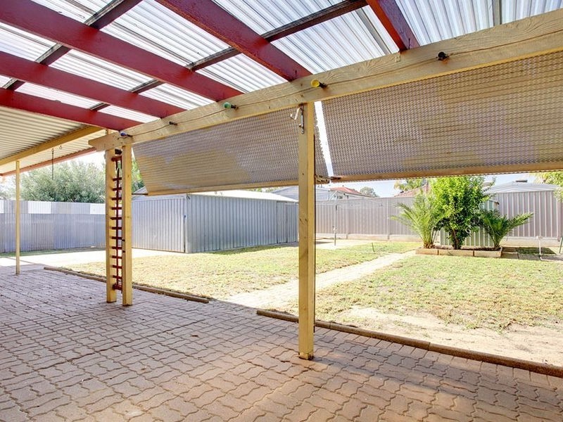 35 Wyatt Road, Parafield Gardens SA 5107