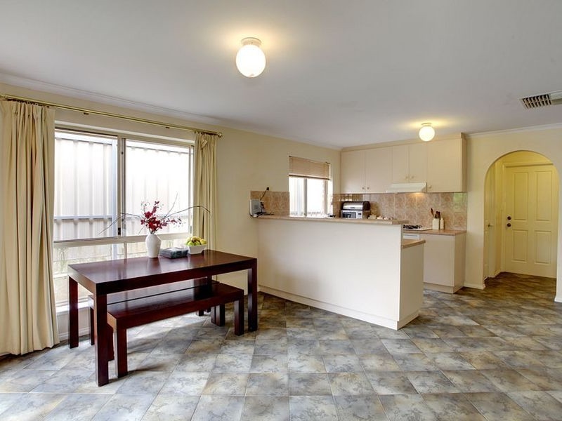 16 Amisfield Crescent, Greenwith SA 5125