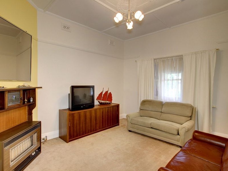 84 Tait Street, Renown Park SA 5008