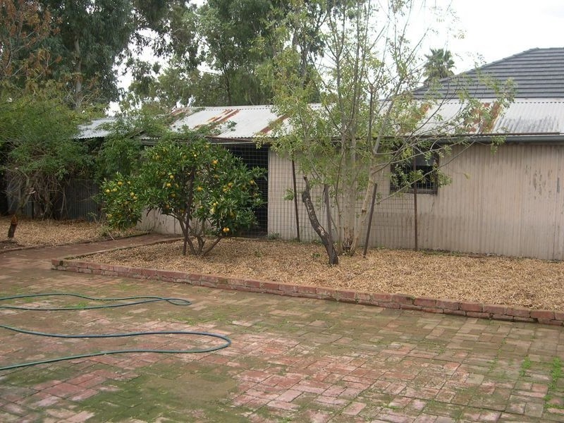 14 Redward Avenue, Greenacres SA 5086