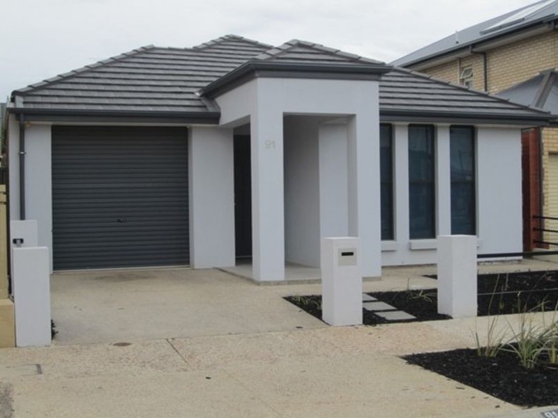 91 Shoalhaven Circuit, Mawson Lakes SA 5095