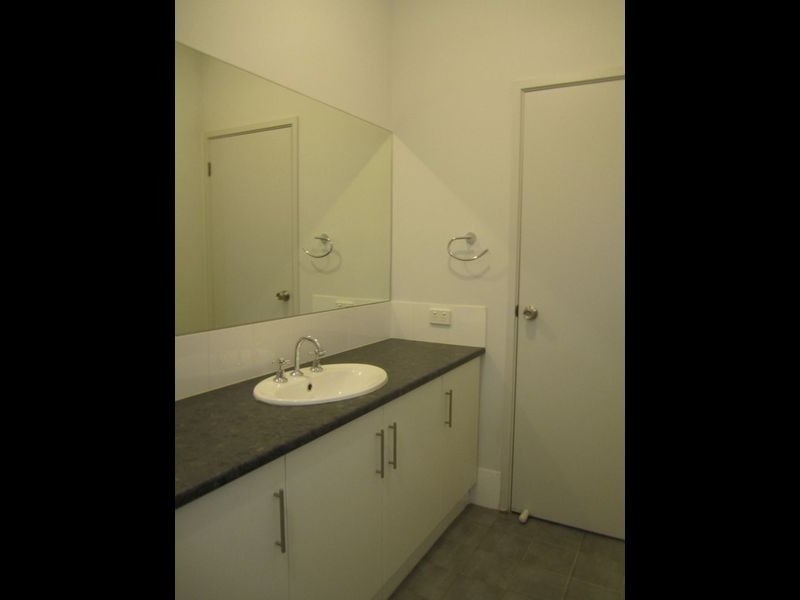 91 Shoalhaven Circuit, Mawson Lakes SA 5095