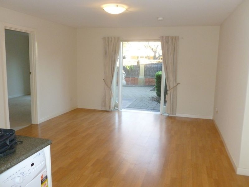 2/16 Second Avenue, Sefton Park SA 5083