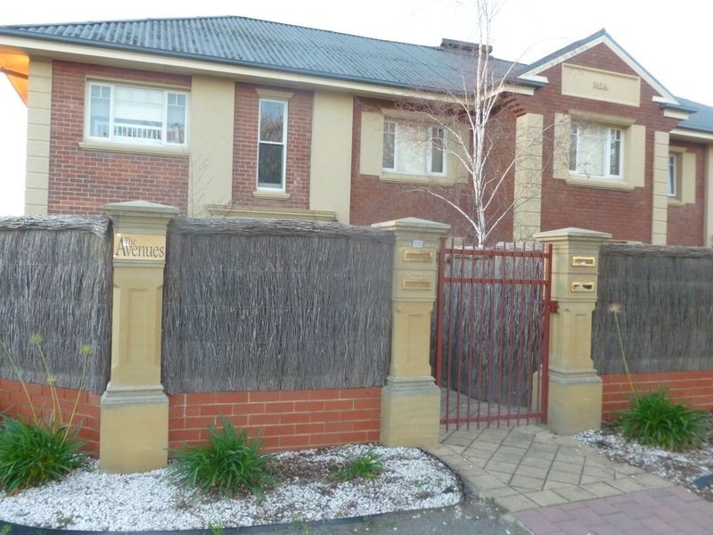 2/16 Second Avenue, Sefton Park SA 5083