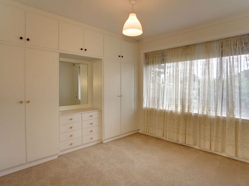 31 Quebec Drive, Para Hills SA 5096