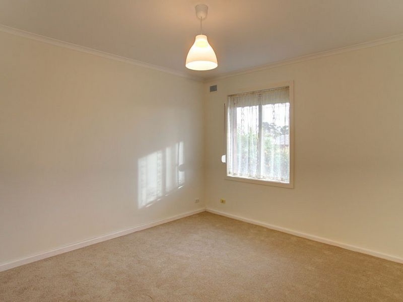 31 Quebec Drive, Para Hills SA 5096