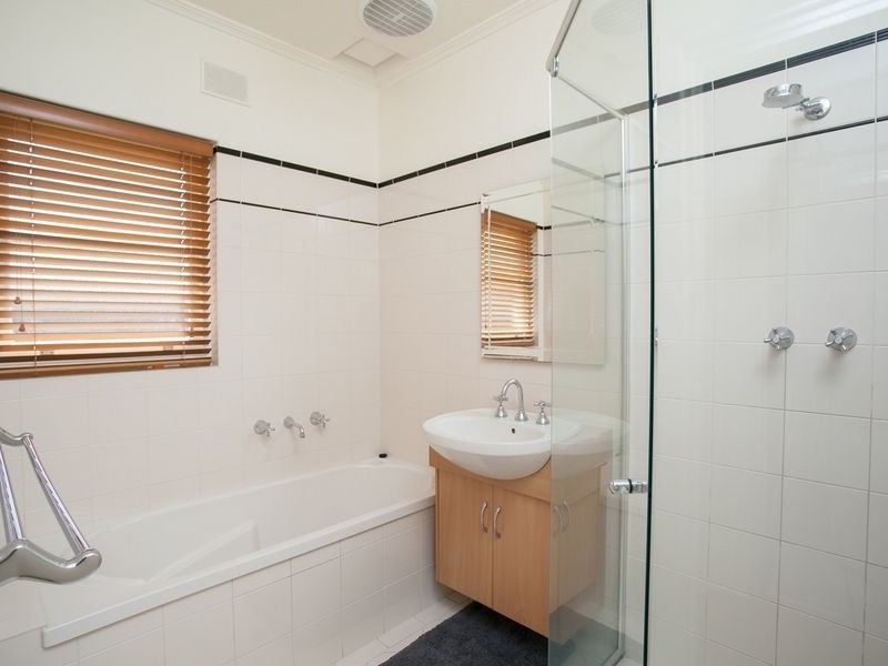 2A Collingrove Avenue, Broadview SA 5083