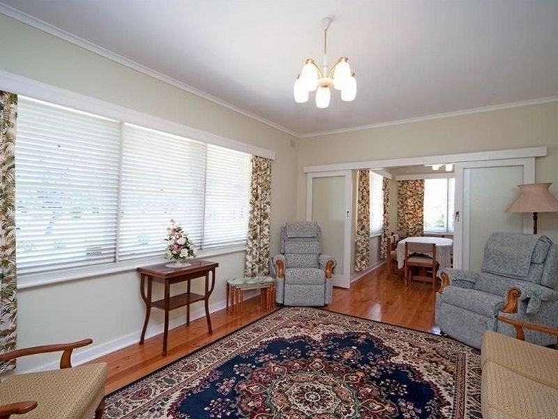 35 Dyott Avenue, Hampstead Gardens SA 5086