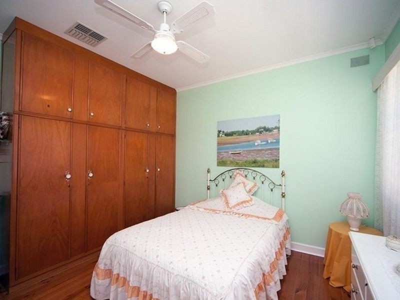 35 Dyott Avenue, Hampstead Gardens SA 5086