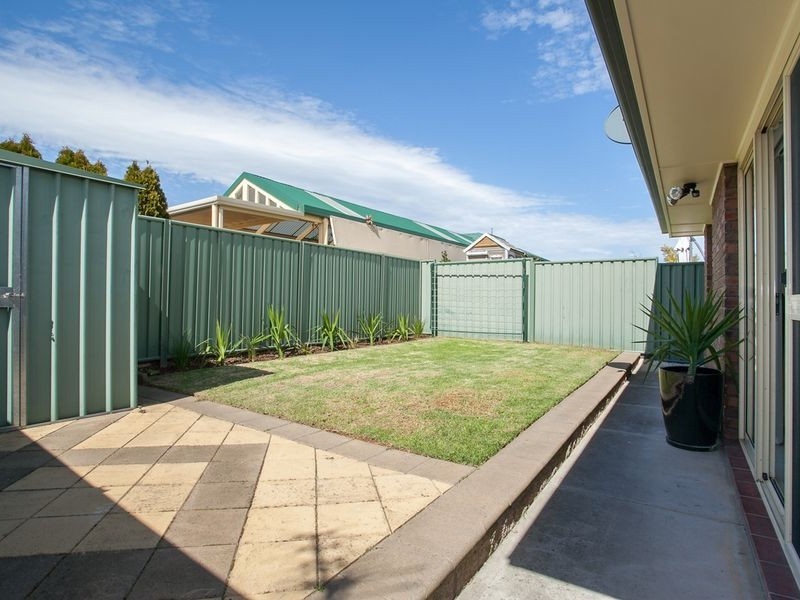 6 Pioneer Avenue, Walkley Heights SA 5098