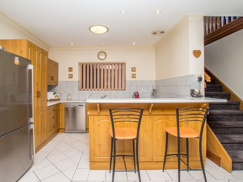 18A Packer Crescent, Paradise SA 5075