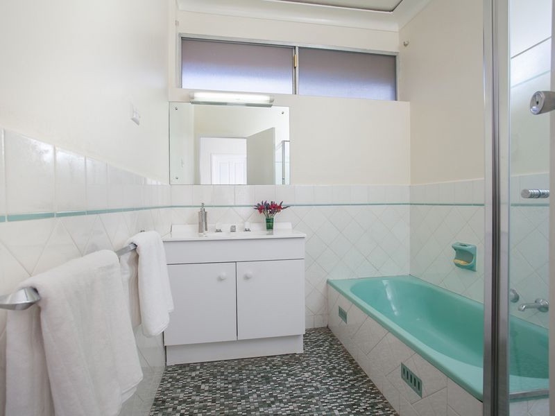 13 Redwood Avenue, Redwood Park SA 5097