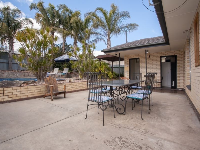 13 Redwood Avenue, Redwood Park SA 5097