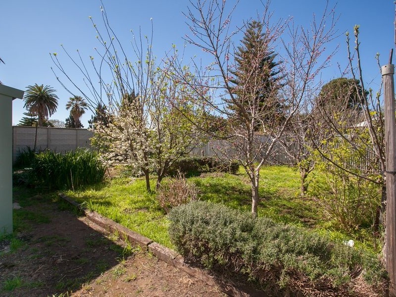 26 Charlbury Road, Medindie Gardens SA 5081