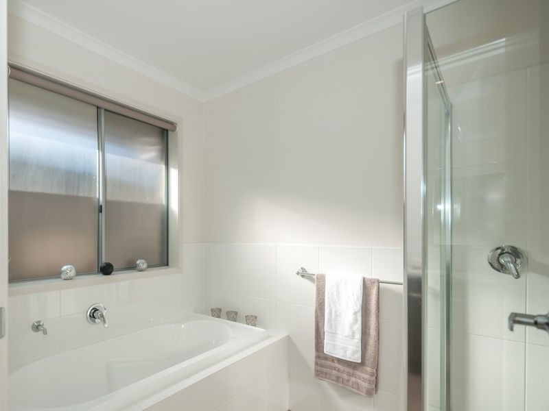 14 Alderney Avenue, Clearview SA 5085