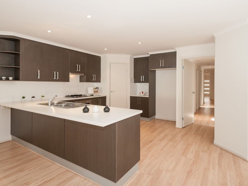 14 Alderney Avenue, Clearview SA 5085