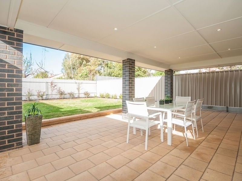 14 Alderney Avenue, Clearview SA 5085