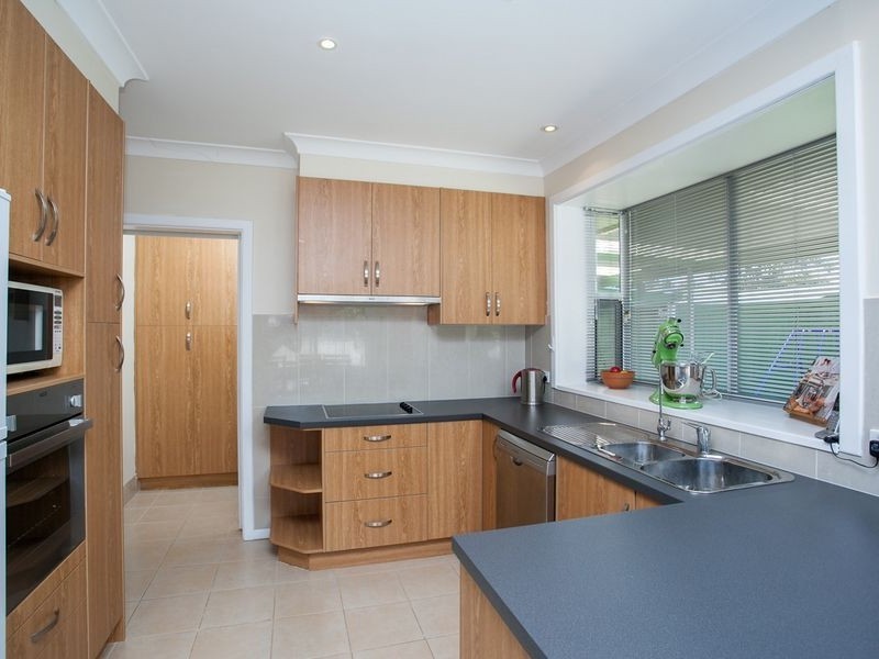 1 Brenda Avenue, Gilles Plains SA 5086